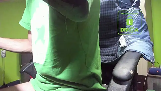 BigCumShoot online show from January 31, 4:14 am