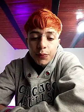 7 Saturno 7 online show from January 6, 11:20 pm