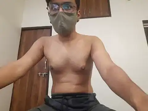 kk77102 online show from February 2, 9:45 pm