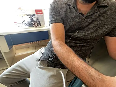 legolasleo online show from September 16, 10:27 am