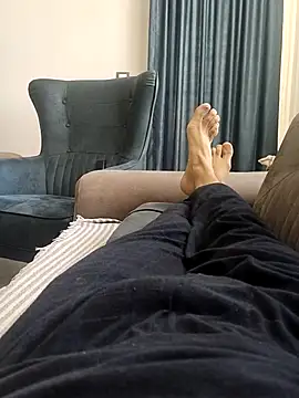 legolasleo online show from September 21, 12:05 pm