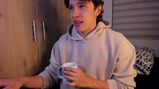 Mastrangelo xxx online show from October 29, 3:20 am