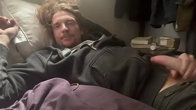 Snapshot of redone8in chatting on March 9, 11:25 pm redone8in online show from March 9, 11:25 pm