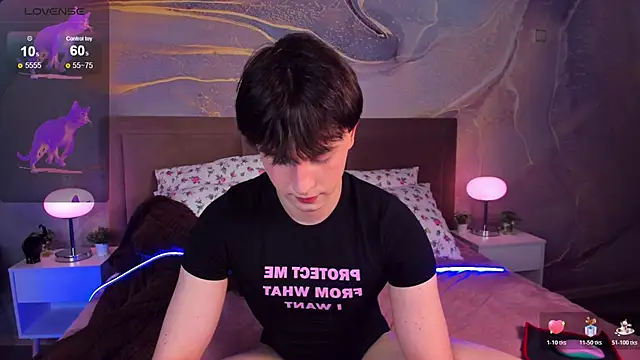 AdrianoAubert online show from December 1, 10:18 am