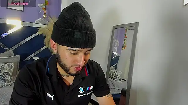 Noa Bonucci online show from March 8, 3:43 pm