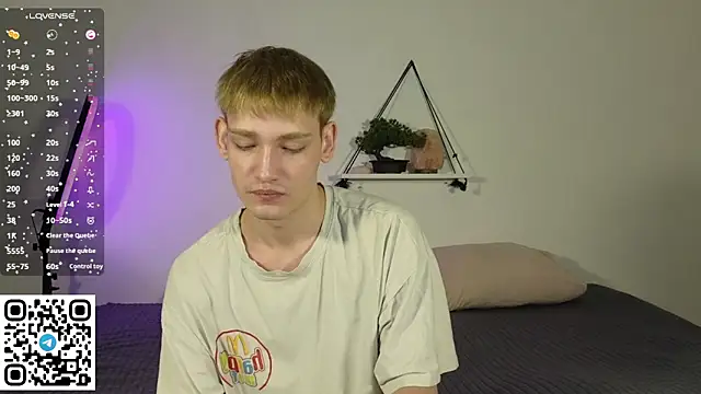 Julian wins online show from February 14, 1:00 am