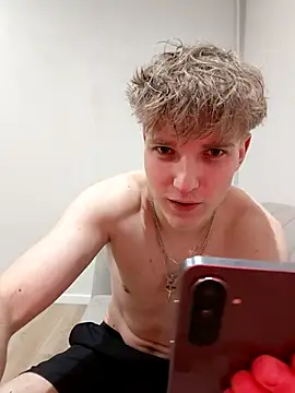 And25bn online show from February 4, 8:15 pm