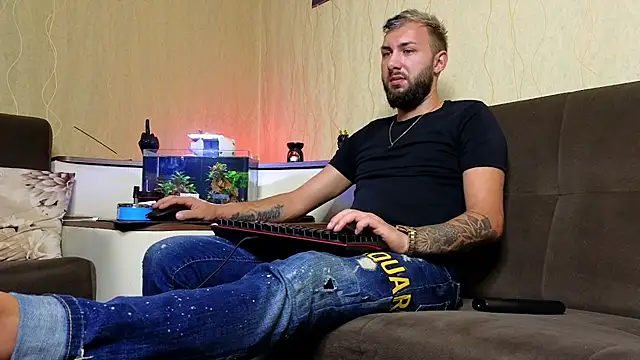 JamieNoxus online show from September 10, 4:55 am