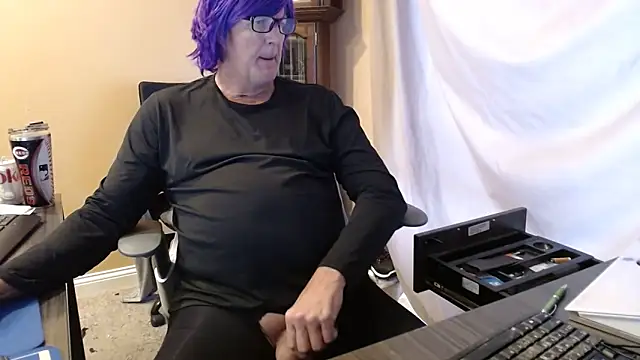 olderandwiser2 online show from December 4, 4:03 pm