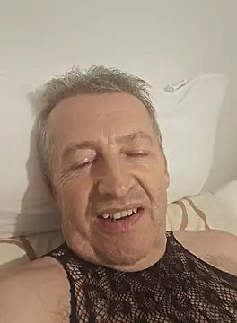 mann4u147 online show from October 8, 10:25 pm