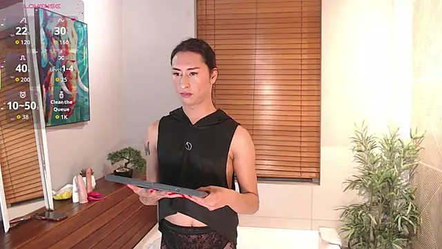 Georgina Palacios  online show from May 13, 3:58 am