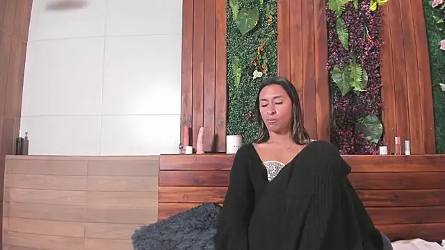 Georgina Palacios  online show from March 24, 8:41 am