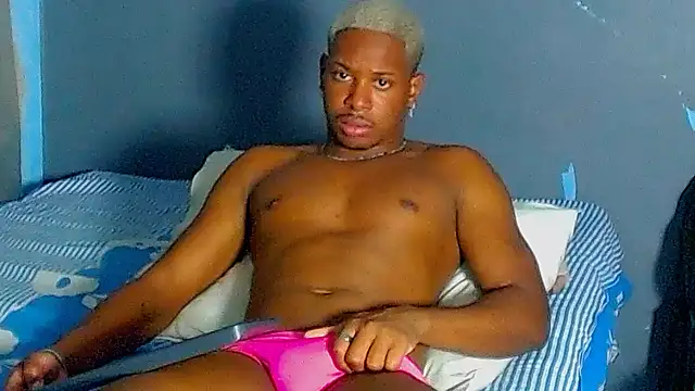 Snapshot of JackBlackone chatting on September 17, 6:31 pm JackBlackone online show from September 17, 6:31 pm