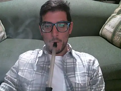 quitomanec online show from February 20, 4:31 am