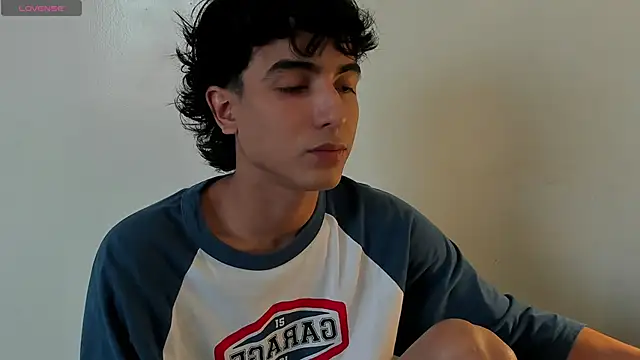 salvatore montt online show from March 8, 6:35 pm