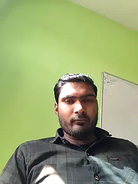 ccuteboyyyy online show from March 8, 4:41 am