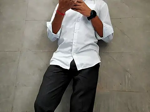 Snapshot of Lustyluckyy chatting on September 20, 6:24 am Lustyluckyy online show from September 20, 6:24 am