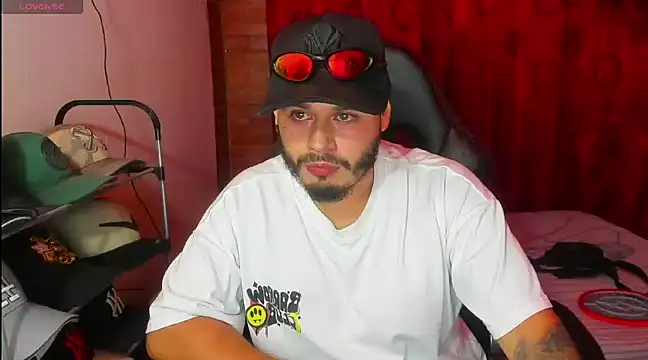 Snapshot of ragnar_lothbrok777 chatting on March 17, 5:34 am ragnar lothbrok777 online show from March 17, 5:34 am