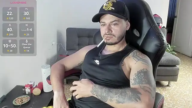 Snapshot of ragnar_lothbrok777 chatting on October 7, 7:18 pm ragnar lothbrok777 online show from October 7, 7:18 pm