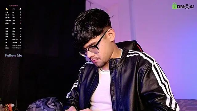 isaac-saenz online show from November 7, 10:35 pm