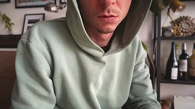 MikymikeBBWD online show from January 8, 12:54 pm