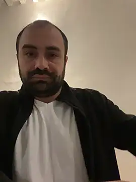 Snapshot of morfeoX chatting on February 23, 6:33 am morfeoX online show from February 23, 6:33 am