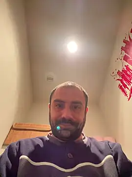 Snapshot of morfeoX chatting on February 17, 7:58 am morfeoX online show from February 17, 7:58 am