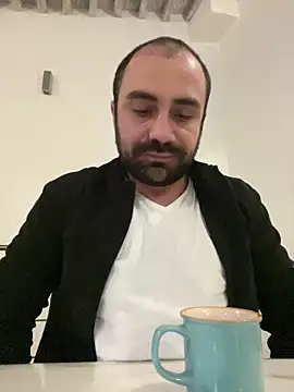 Snapshot of morfeoX chatting on February 22, 7:01 am morfeoX online show from February 22, 7:01 am