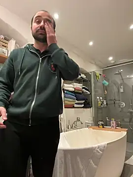 Snapshot of morfeoX chatting on February 21, 9:00 pm morfeoX online show from February 21, 9:00 pm