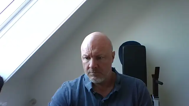 Snapshot of Lucifer29cm chatting on October 13, 8:42 am Lucifer29cm online show from October 13, 8:42 am