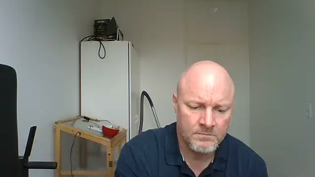 Snapshot of Lucifer29cm chatting on September 11, 9:41 am Lucifer29cm online show from September 11, 9:41 am