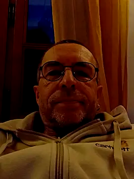 Xavspank2 online show from February 8, 5:39 pm