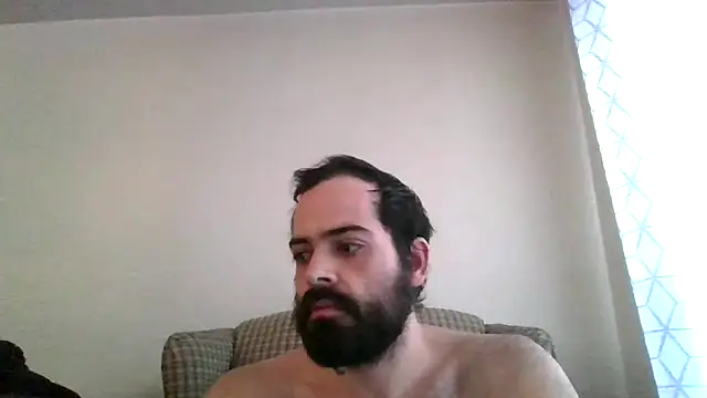 guccititi online show from February 24, 5:57 pm