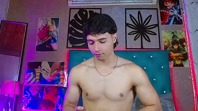 LiamAndrewzz online show from April 11, 7:45 am