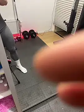 pesyelisa online show from February 27, 5:02 am