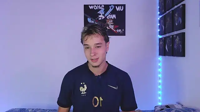 Snapshot of jack_walker190 chatting on September 18, 1:18 am jack walker190 online show from September 18, 1:18 am