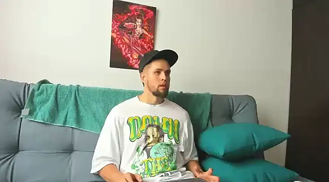 bastianwatson10 online show from March 20, 3:58 pm