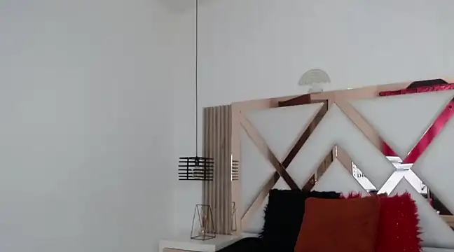 Noahoconor online show from February 21, 1:00 pm