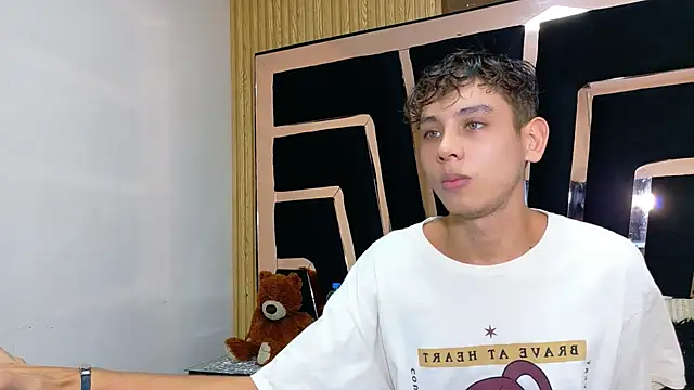 Noahoconor online show from September 23, 7:24 pm