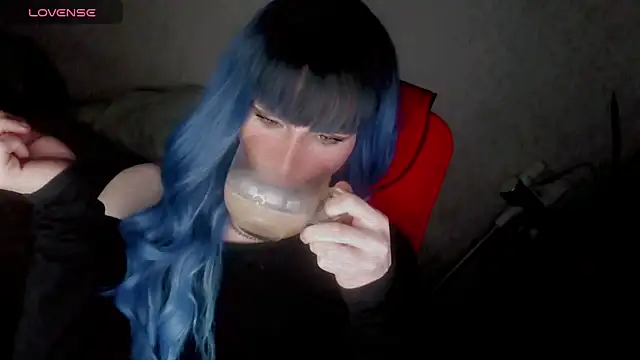 hellenspellman online show from December 5, 6:59 pm