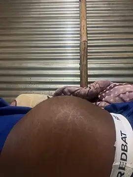 BttmGuy01 online show from September 20, 4:40 pm