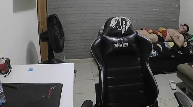 Snapshot of brancooodonto chatting on March 19, 4:36 am brancooodonto online show from March 19, 4:36 am