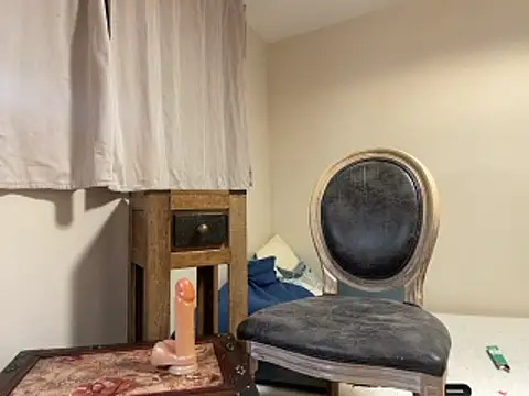 femboybandi online show from January 14, 10:46 pm