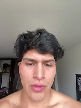 MaxxxSteil online show from December 17, 3:08 pm