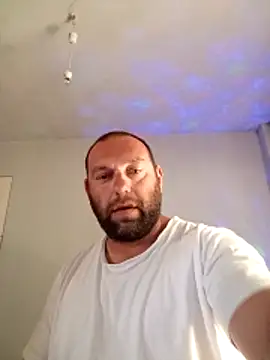 chris19851 online show from May 24, 8:09 am