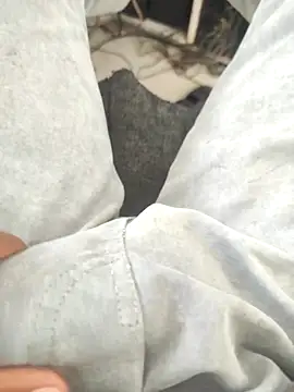 Snapshot of bbclip chatting on November 2, 8:18 am bbclip online show from November 2, 8:18 am