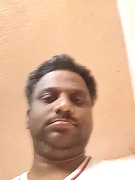 Snapshot of beyondthelines123 chatting on March 2, 2:40 am beyondthelines123 online show from March 2, 2:40 am