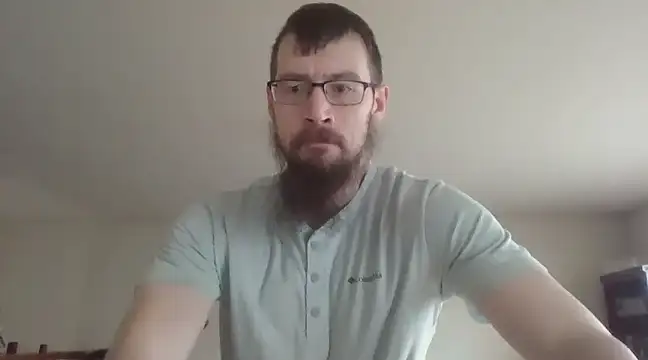 Snapshot of Johnnypro1OF chatting on March 11, 4:51 pm Johnnypro1OF online show from March 11, 4:51 pm