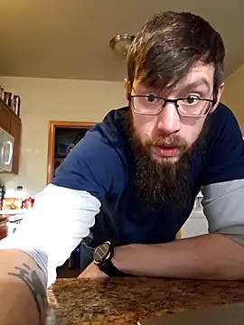 Snapshot of Johnnypro1OF chatting on March 2, 12:42 am Johnnypro1OF online show from March 2, 12:42 am