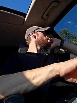 Snapshot of Johnnypro1OF chatting on September 23, 11:15 pm Johnnypro1OF online show from September 23, 11:15 pm